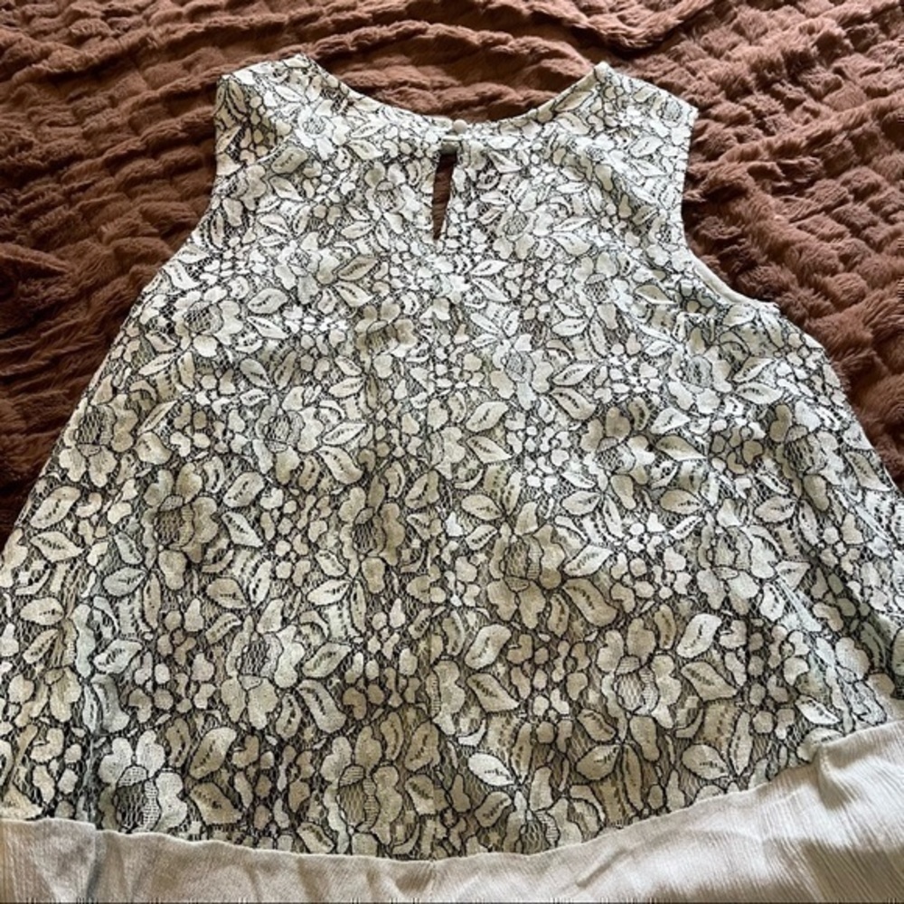 Umgee lace sheer sexy tank top - Picture 9 of 10